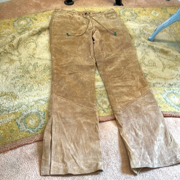 🤠Wilson Leather Suede.Calling All My Cowgirls!A Tad Big on Me but So Cool, 10